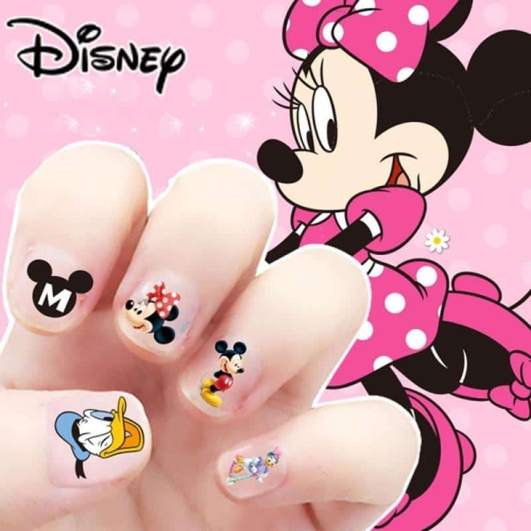 mickey mouse nagelstickers voor meisjes, met verschillende karakters op elke nagel