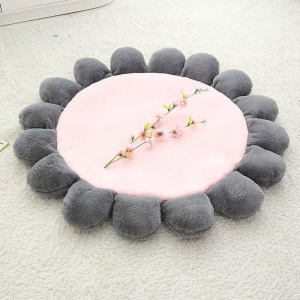 Rond bloemvormig tapijt voor meisjes. Goede kwaliteit en zeer comfortabel, grijs en witte kleuren met bloemmotief in het midden