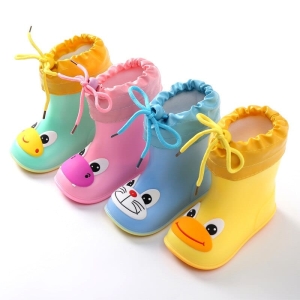 Waterdichte rubberen laarzen met dierenprints voor kleine meisjes. Hoge kwaliteit en geweldig design met veel verschillende kleuren.
