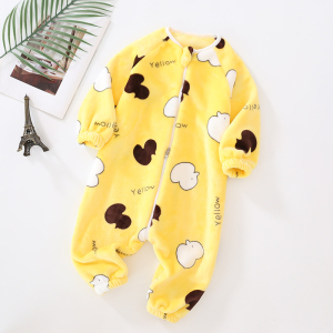 Pyjamapak met gele opdruk